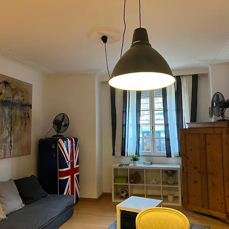 Lovely Art 2 Bedroom Flat Next To Metro Station Lodi Apartment *