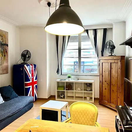 Apartment Lovely Art 2 Bedroom Flat Next To Metro Station Lodi *